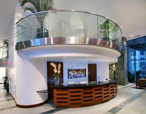 Las Olas River House